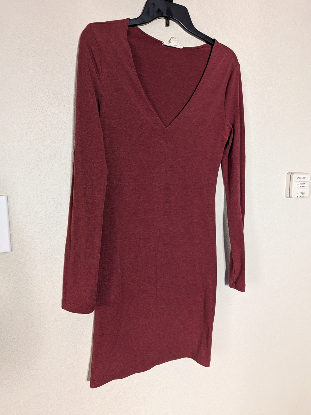 Forever 21 Burgundy Long Sleeve V-Neck Bodycon Dress